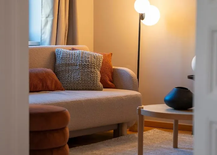 Josef's I Urban Living I Premium 04 *